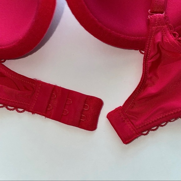 Victoria’s Secret perfect coverage red silver glitter sparkle polka dots bra 34C - Picture 3 of 4